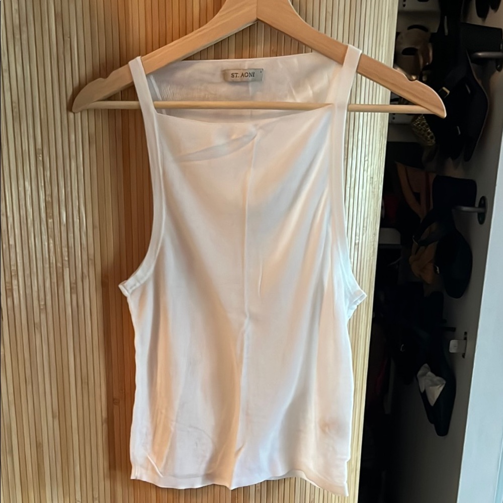 St. Agni White Fitted Sleeveless Tank Top